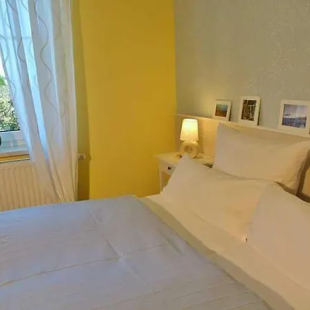 Sonnige In Klein Zicker _ Nur Apartmán Goehren (Ruegen)