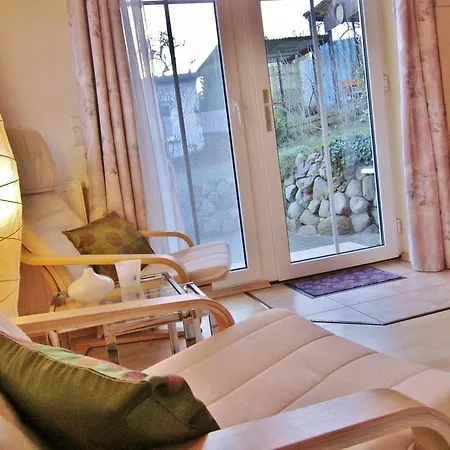 Sonnige In Klein Zicker _ Nur * Goehren (Ruegen)